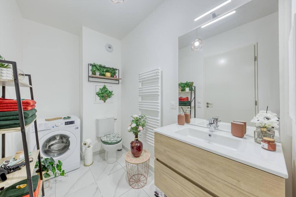 Apartament Easy Paris Visit Metro & Parking Saint-Ouen  Zewnętrze zdjęcie