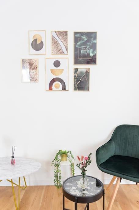 Apartament Easy Paris Visit Metro & Parking Saint-Ouen  Zewnętrze zdjęcie