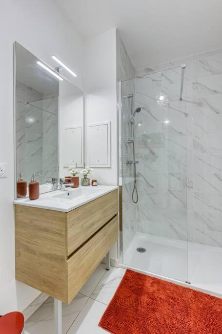 Apartament Easy Paris Visit Metro & Parking Saint-Ouen  Zewnętrze zdjęcie