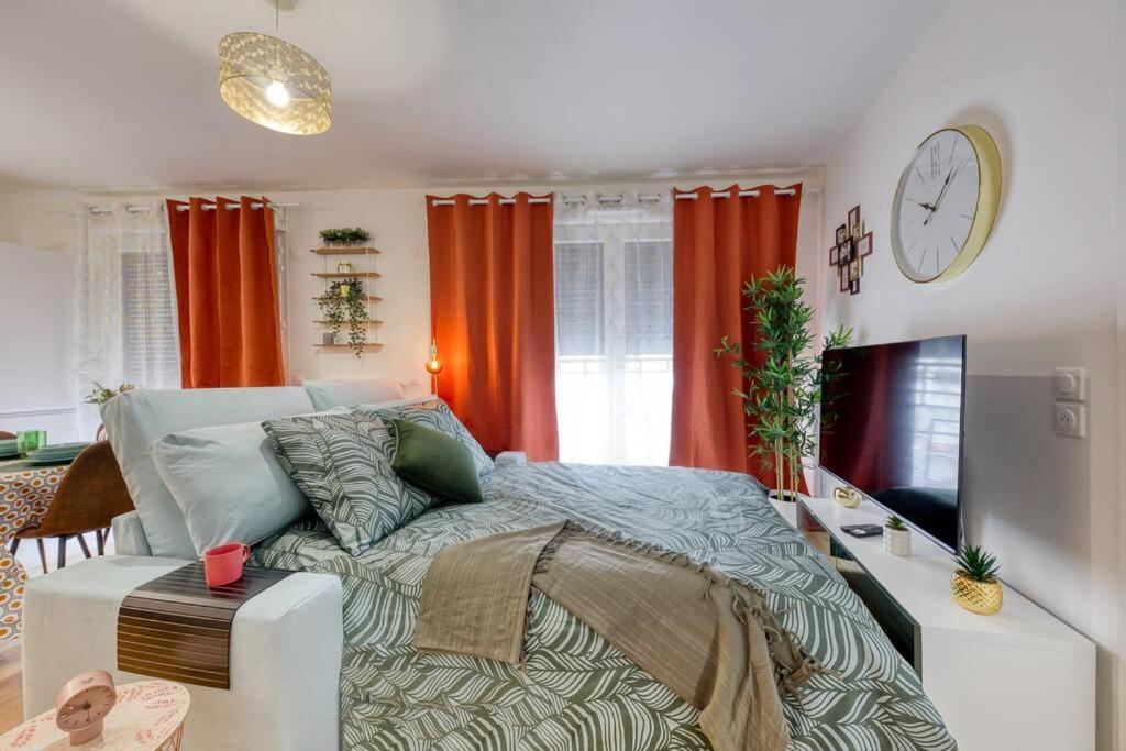 Apartament Easy Paris Visit Metro & Parking Saint-Ouen  Zewnętrze zdjęcie