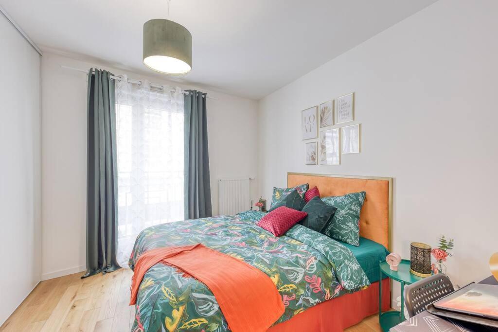 Apartament Easy Paris Visit Metro & Parking Saint-Ouen  Zewnętrze zdjęcie